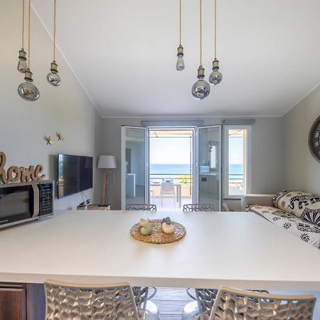 Ilenia Seaview Apartment เชฟาลู ภายนอก รูปภาพ